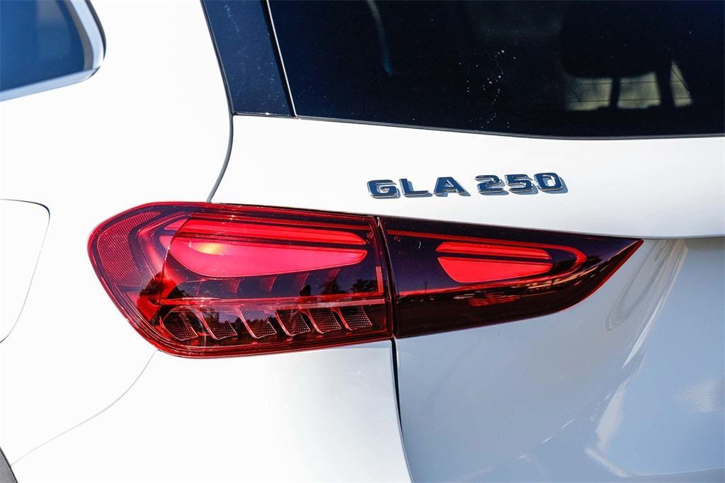 used 2025 Mercedes-Benz GLA 250 car, priced at $37,595