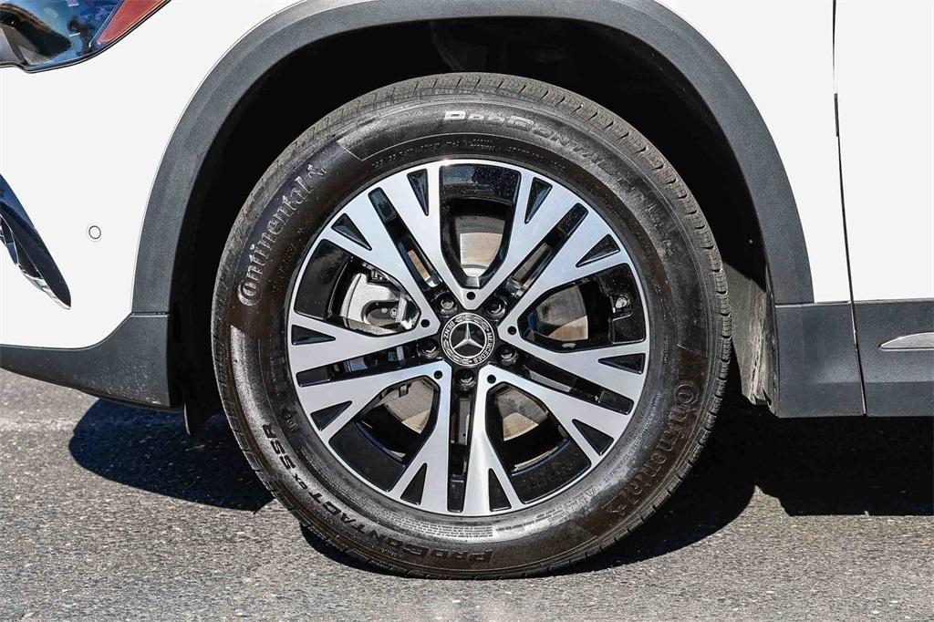 used 2025 Mercedes-Benz GLA 250 car, priced at $37,595