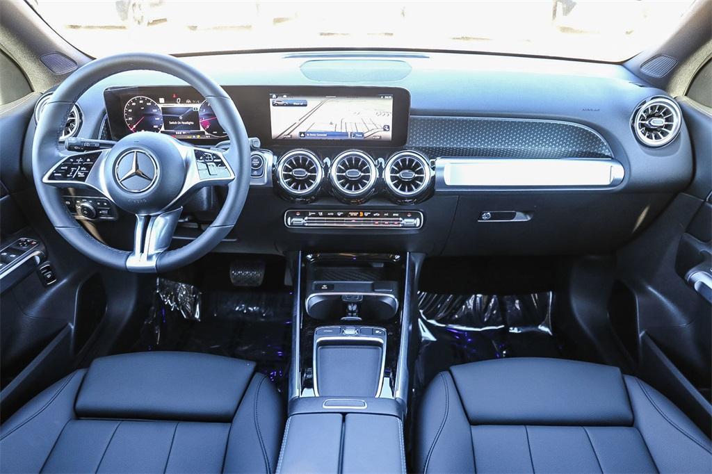 new 2024 Mercedes-Benz GLB 250 car, priced at $53,215
