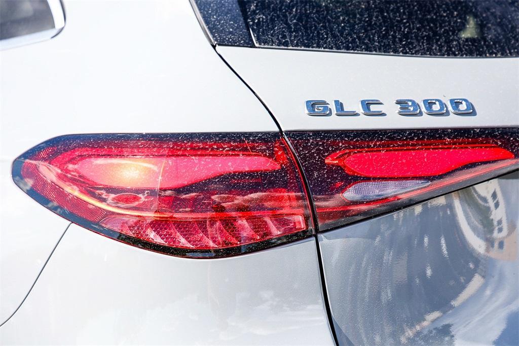 new 2025 Mercedes-Benz GLC 300 car, priced at $54,755