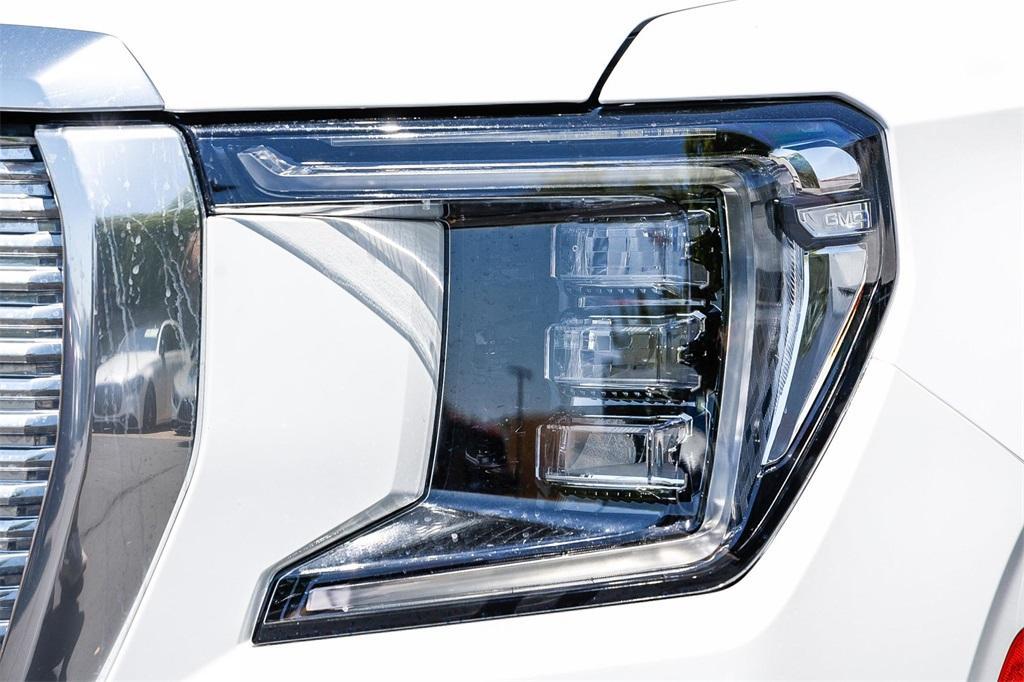 used 2023 GMC Yukon XL car, priced at $72,447