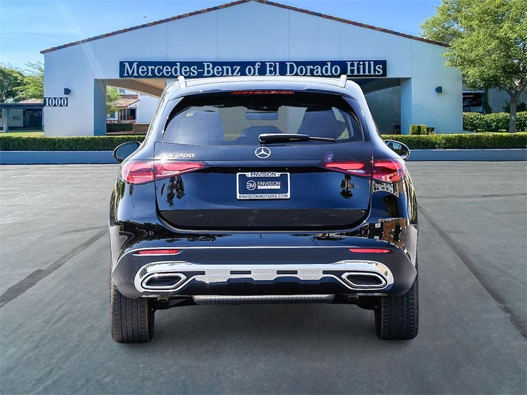 new 2025 Mercedes-Benz GLC 300 car, priced at $53,005