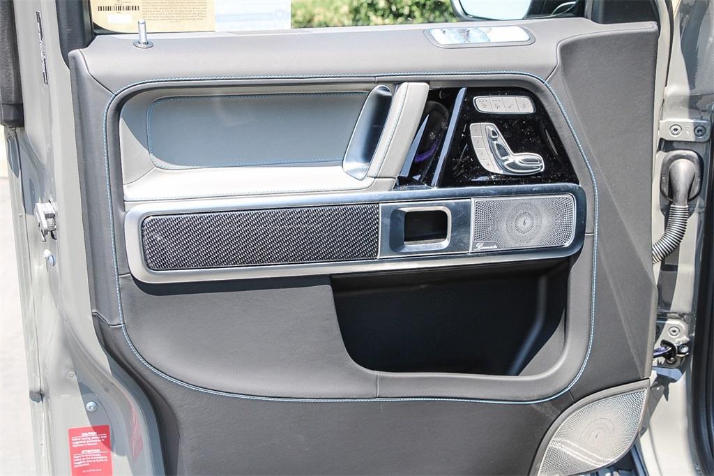 new 2025 Mercedes-Benz G-Class car, priced at $187,400