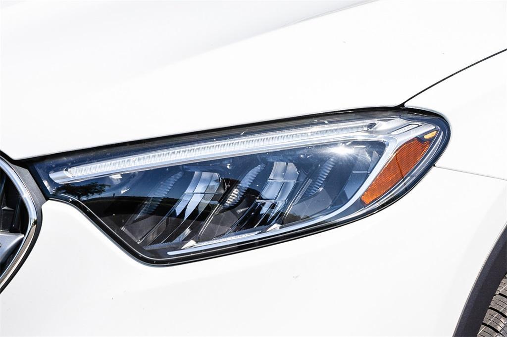 new 2025 Mercedes-Benz GLC 350e car, priced at $61,700
