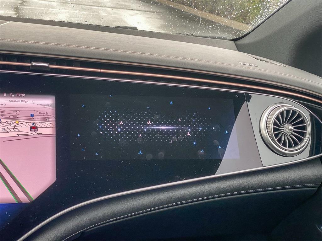new 2024 Mercedes-Benz EQS 450 car