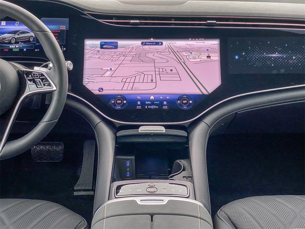 new 2024 Mercedes-Benz EQS 450 car