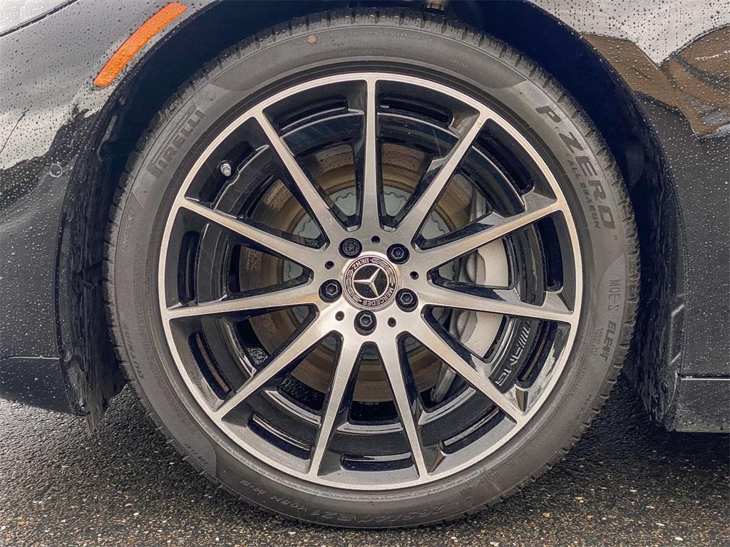 new 2024 Mercedes-Benz EQS 450 car