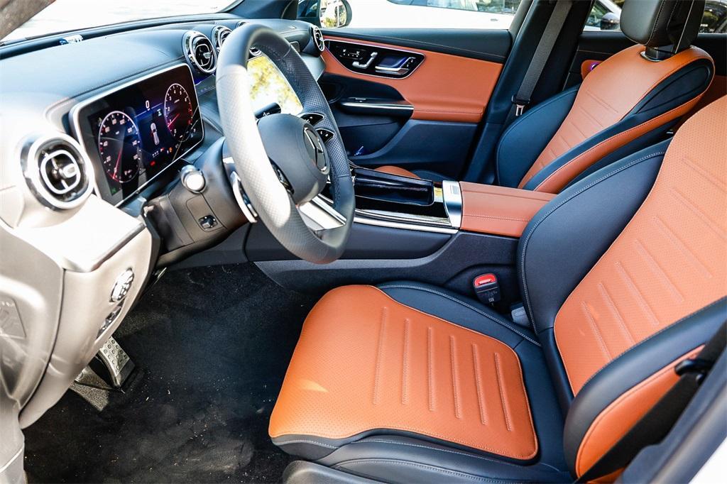 new 2025 Mercedes-Benz GLC 300 car, priced at $55,685