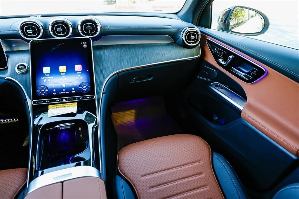 new 2025 Mercedes-Benz GLC 300 car, priced at $55,685