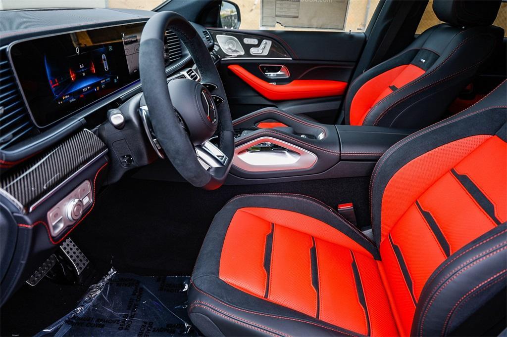 new 2025 Mercedes-Benz AMG GLE 53 car, priced at $98,285