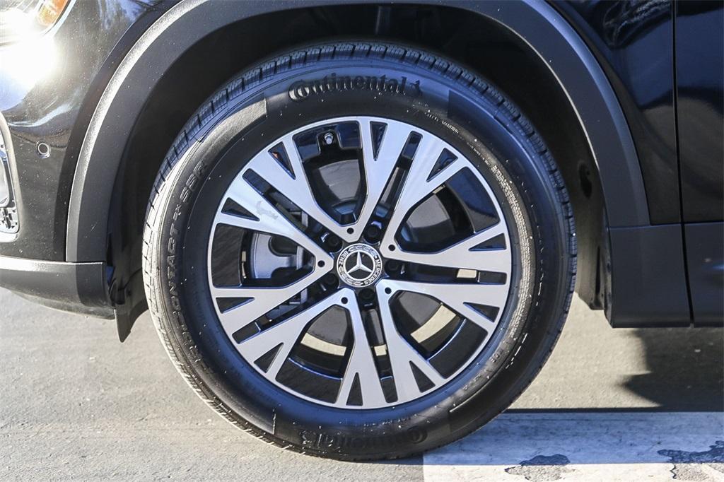 used 2024 Mercedes-Benz GLB 250 car, priced at $39,123