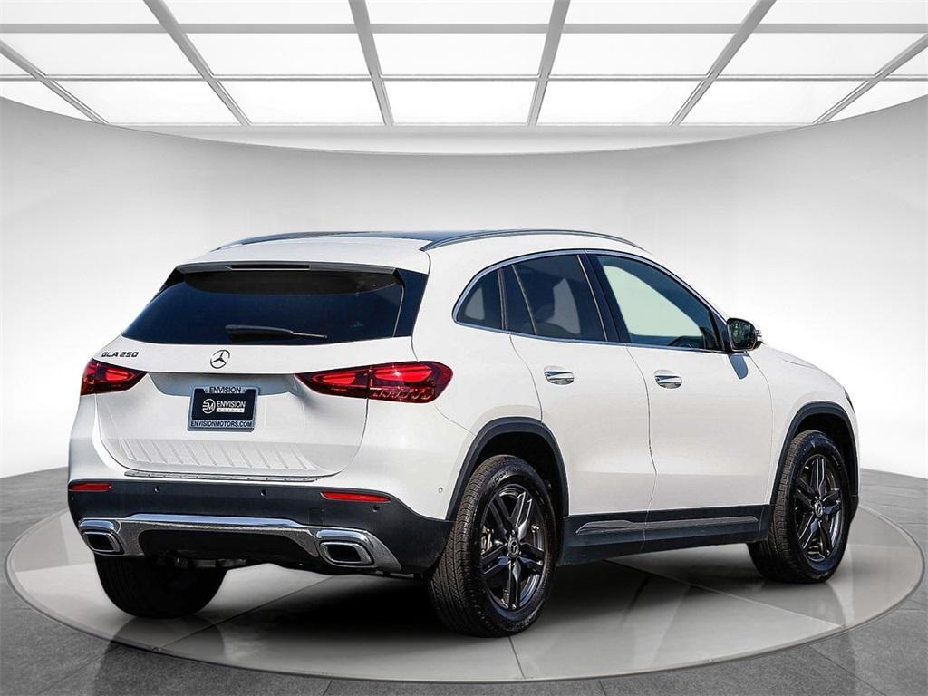 used 2025 Mercedes-Benz GLA 250 car, priced at $37,990