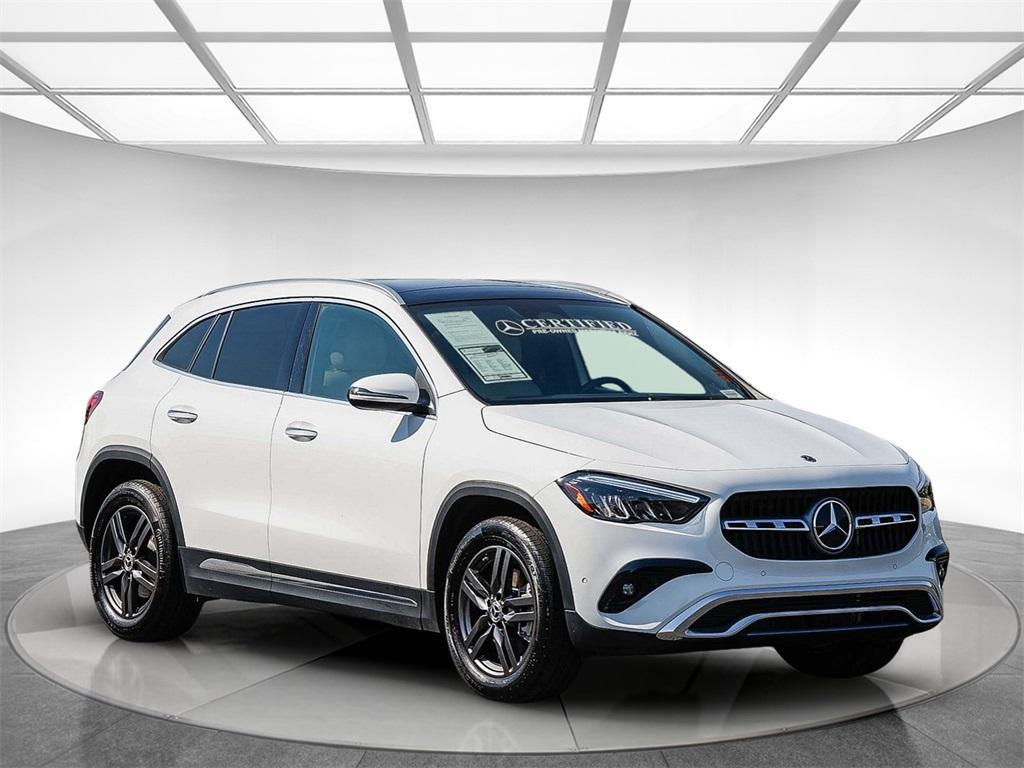 used 2025 Mercedes-Benz GLA 250 car, priced at $37,990