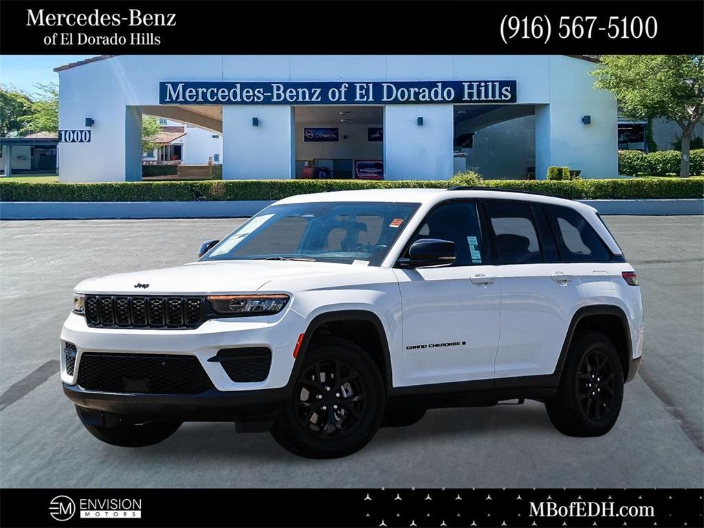 used 2024 Jeep Grand Cherokee car, priced at $37,595