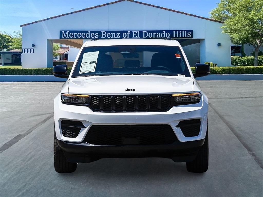 used 2024 Jeep Grand Cherokee car, priced at $37,595