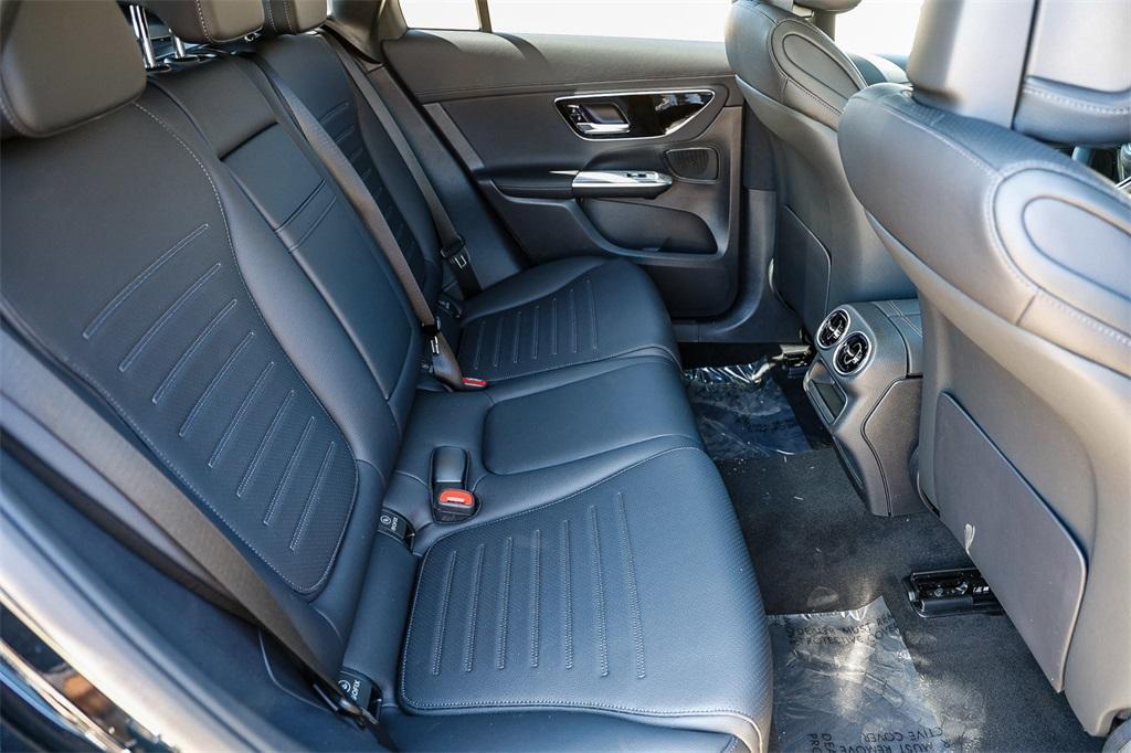 new 2025 Mercedes-Benz GLC 350e car, priced at $67,605