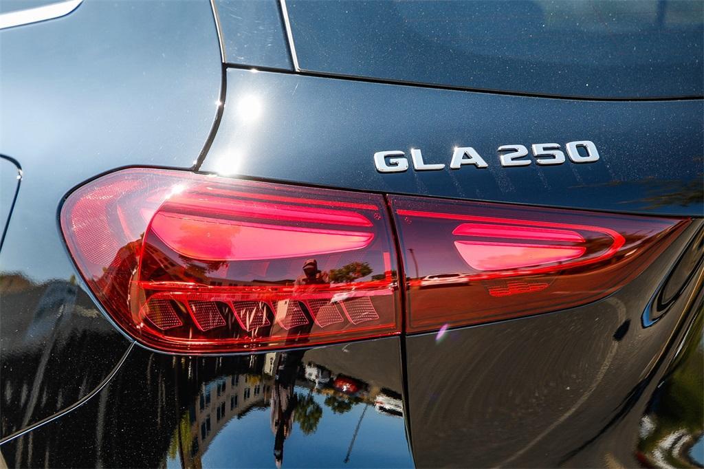 used 2025 Mercedes-Benz GLA 250 car, priced at $38,990