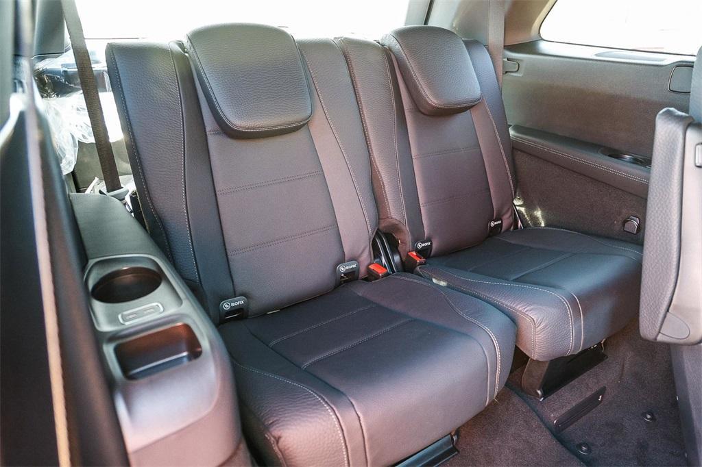 new 2025 Mercedes-Benz GLS 580 car, priced at $124,800