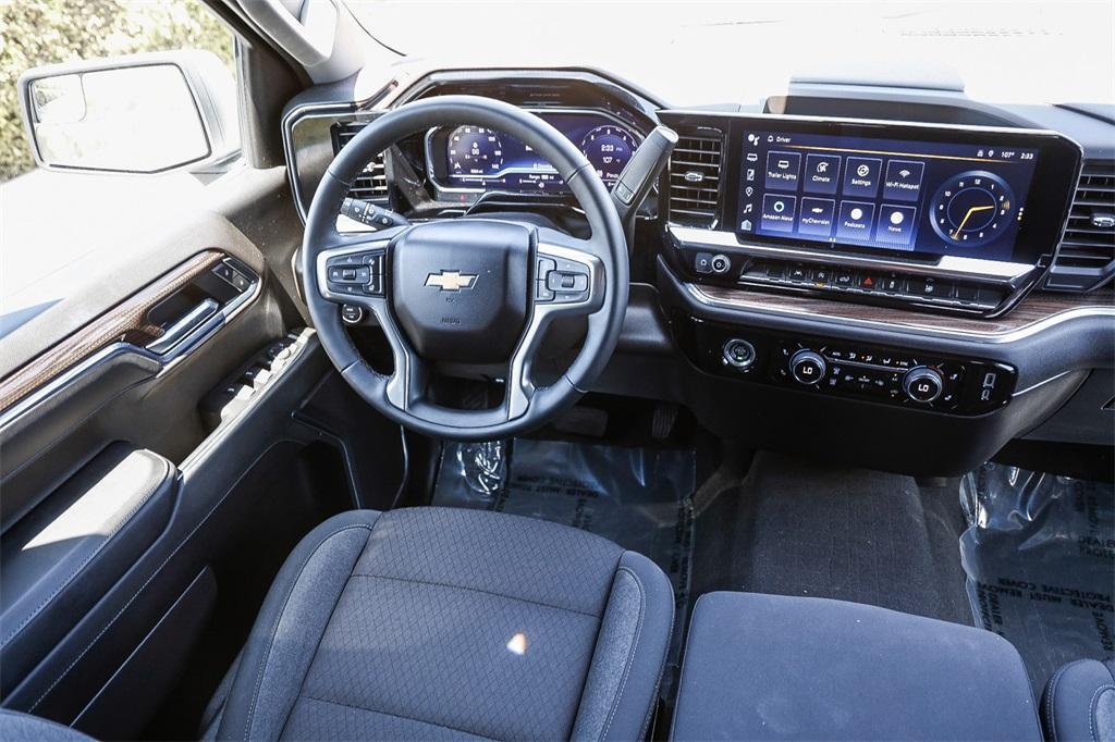used 2024 Chevrolet Silverado 1500 car, priced at $47,895