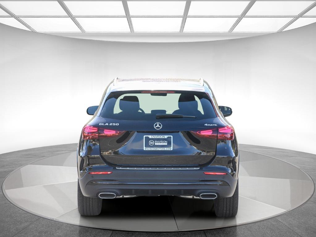 new 2025 Mercedes-Benz GLA 250 car, priced at $52,375