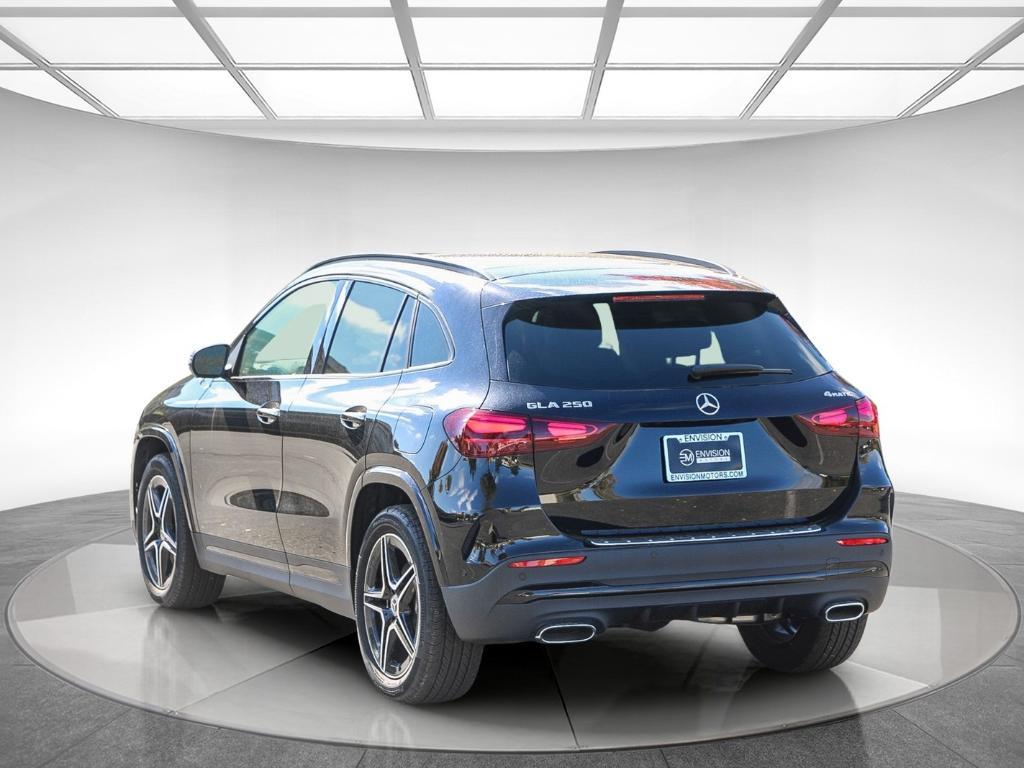 new 2025 Mercedes-Benz GLA 250 car, priced at $52,375