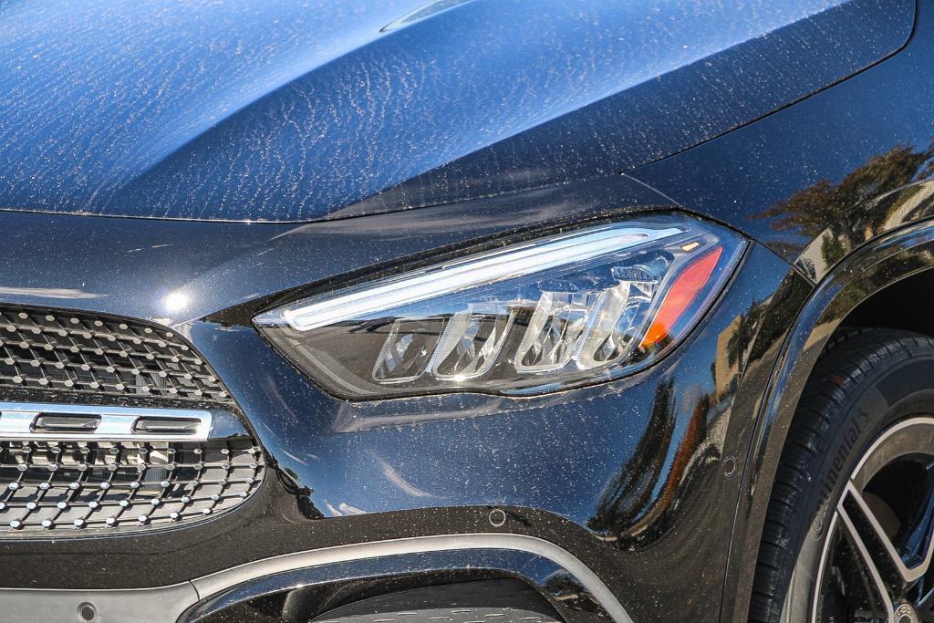 new 2025 Mercedes-Benz GLA 250 car, priced at $52,375