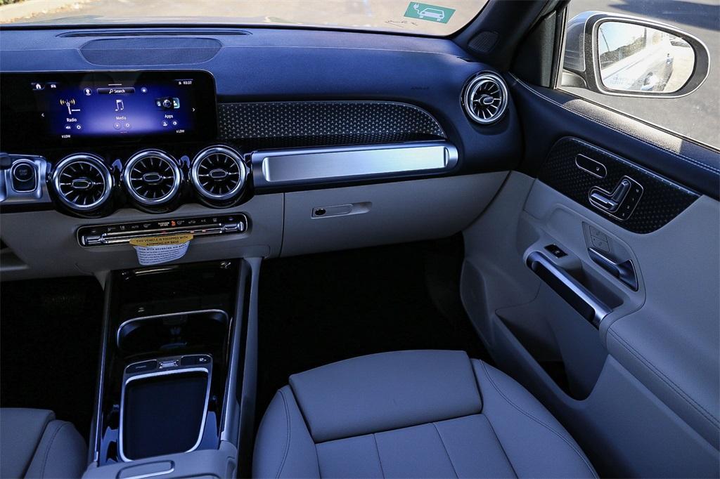 new 2024 Mercedes-Benz EQB 250 car, priced at $58,475
