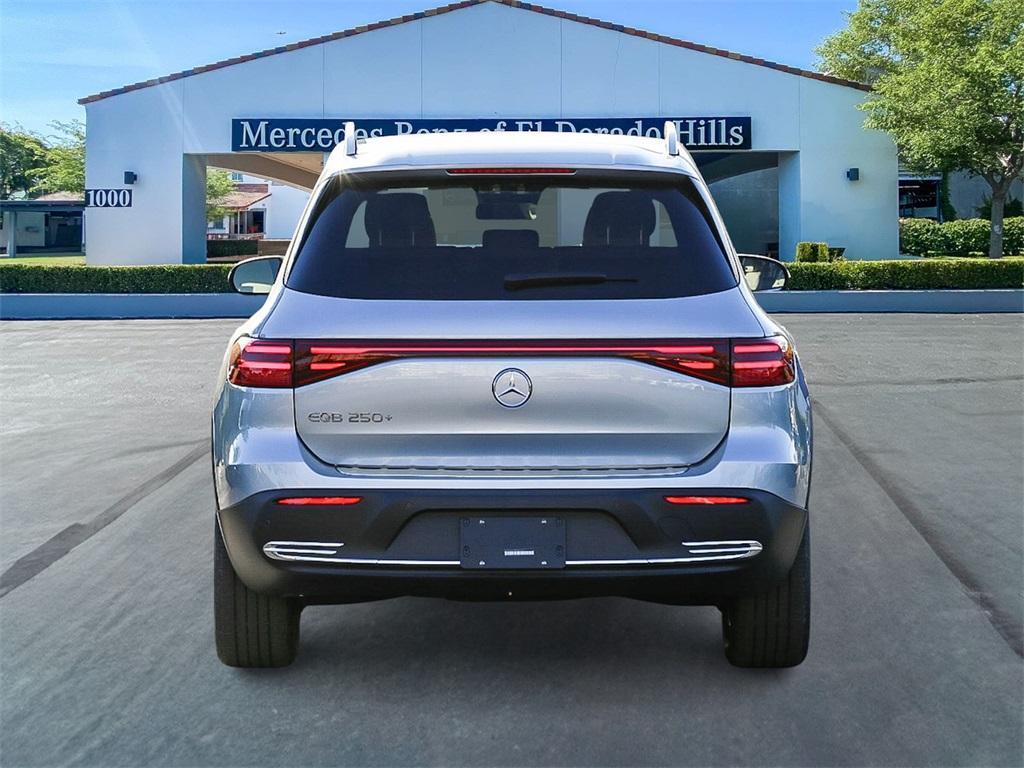 new 2024 Mercedes-Benz EQB 250 car, priced at $58,475