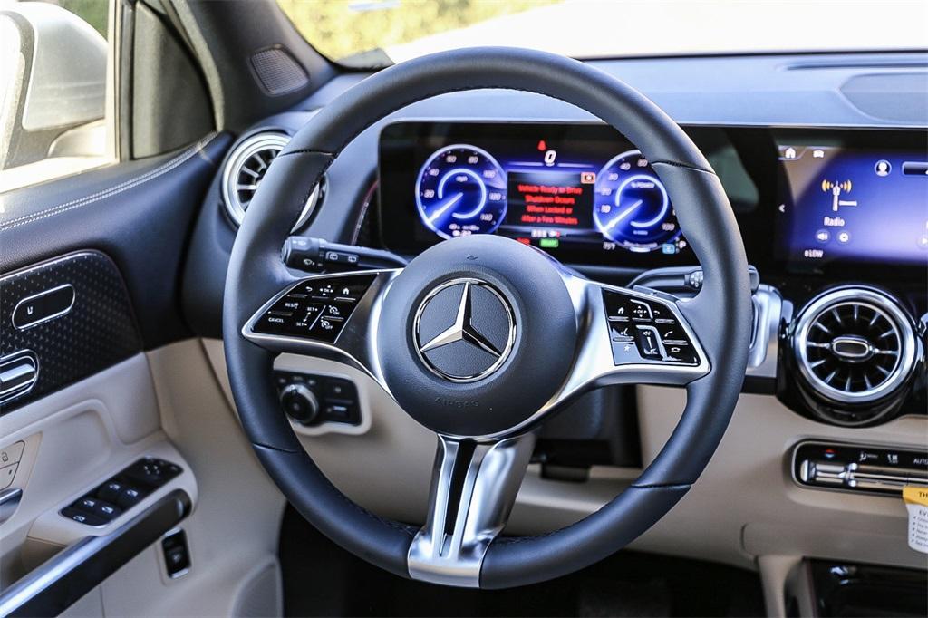 new 2024 Mercedes-Benz EQB 250 car, priced at $58,475
