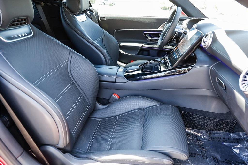 new 2025 Mercedes-Benz AMG SL 43 car, priced at $115,860