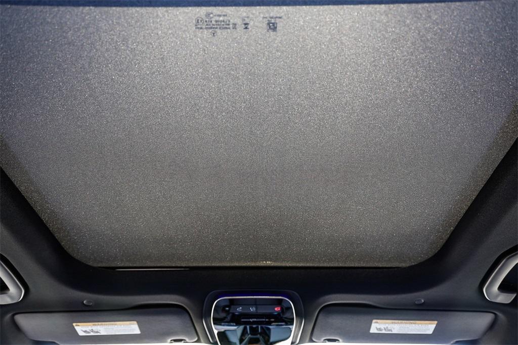 new 2025 Mercedes-Benz GLC 350e car