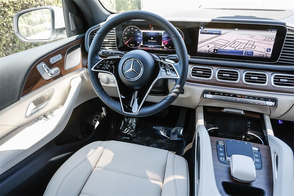 new 2025 Mercedes-Benz GLE 350 car, priced at $64,635