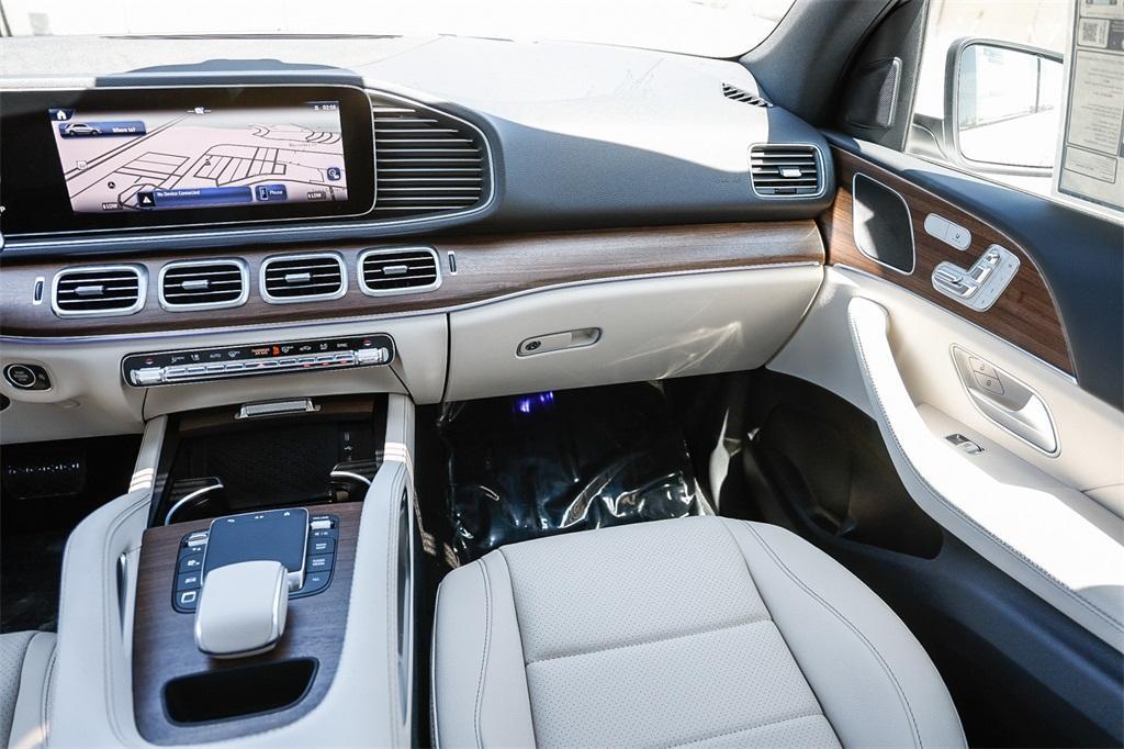 new 2025 Mercedes-Benz GLE 350 car, priced at $64,635