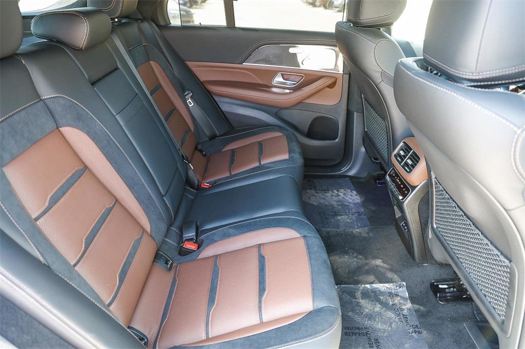 new 2024 Mercedes-Benz AMG GLE 63 car, priced at $139,500