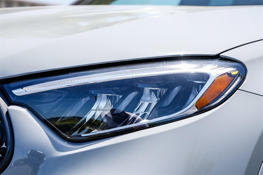 new 2025 Mercedes-Benz GLC 350e car, priced at $69,105