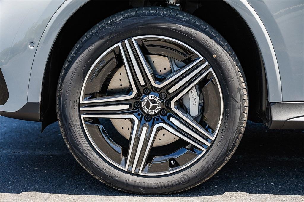 new 2025 Mercedes-Benz GLC 350e car, priced at $69,105