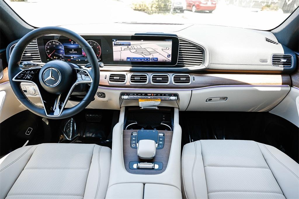 new 2025 Mercedes-Benz GLS 450 car, priced at $91,175