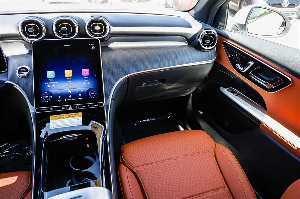 new 2025 Mercedes-Benz GLC 300 car, priced at $51,505