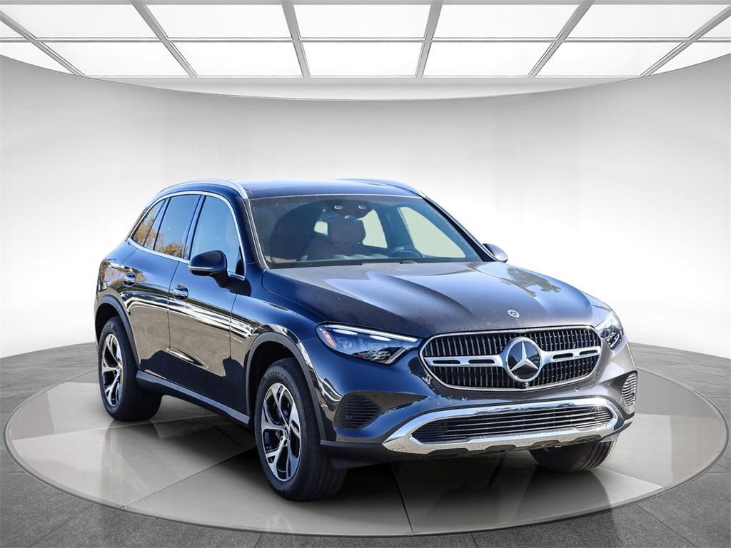 new 2025 Mercedes-Benz GLC 350e car