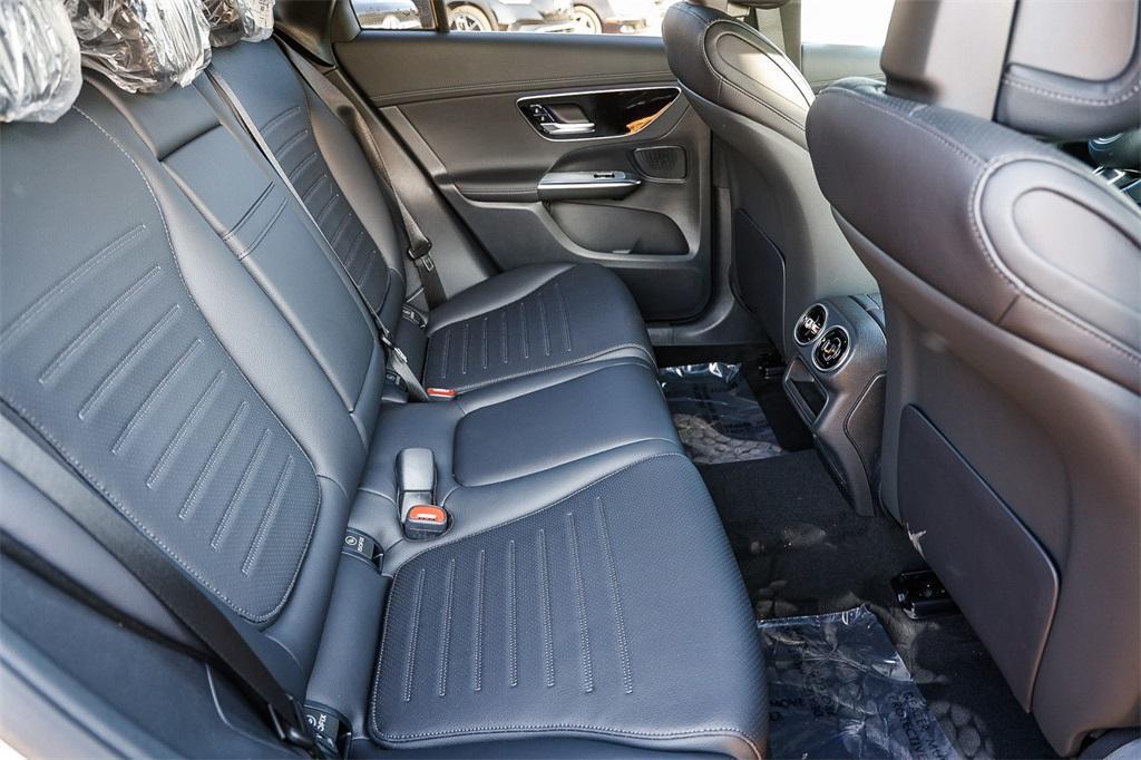 new 2025 Mercedes-Benz GLC 350e car, priced at $69,105