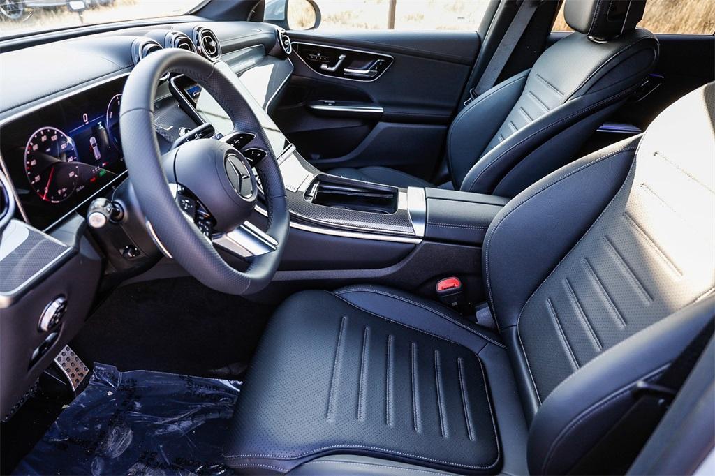 new 2025 Mercedes-Benz GLC 350e car, priced at $69,105