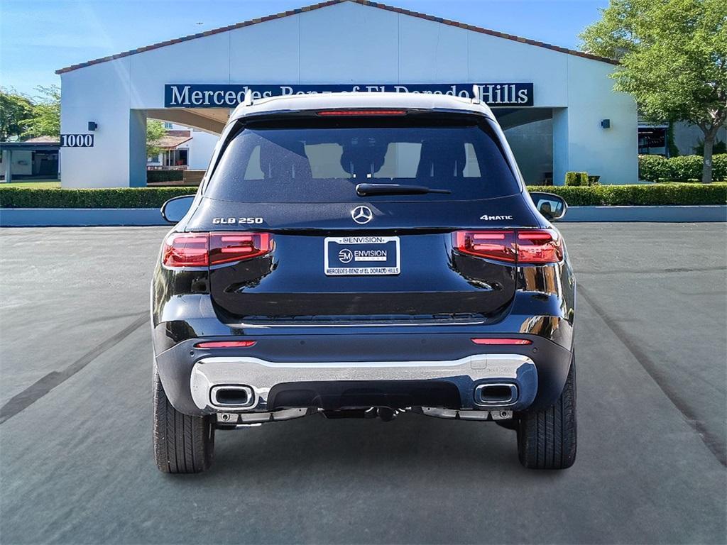new 2025 Mercedes-Benz GLB 250 car, priced at $49,595