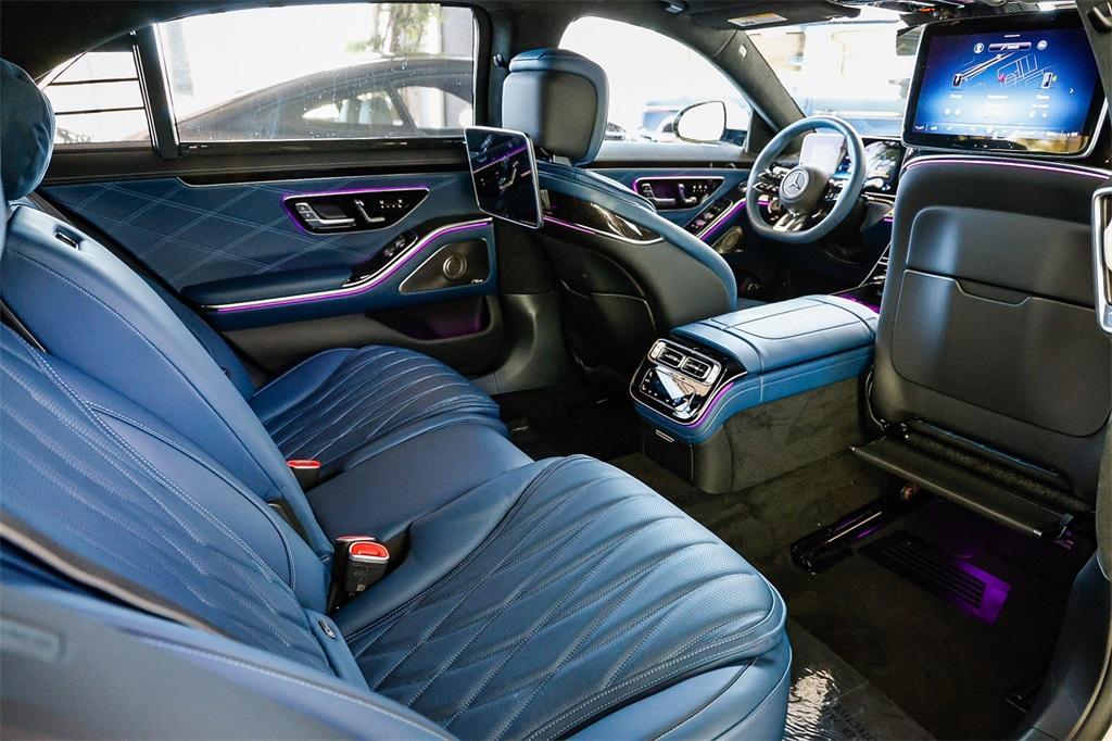 new 2025 Mercedes-Benz AMG S 63 E car, priced at $209,950
