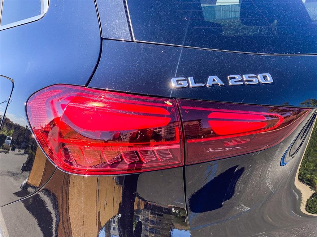used 2024 Mercedes-Benz GLA 250 car, priced at $38,723