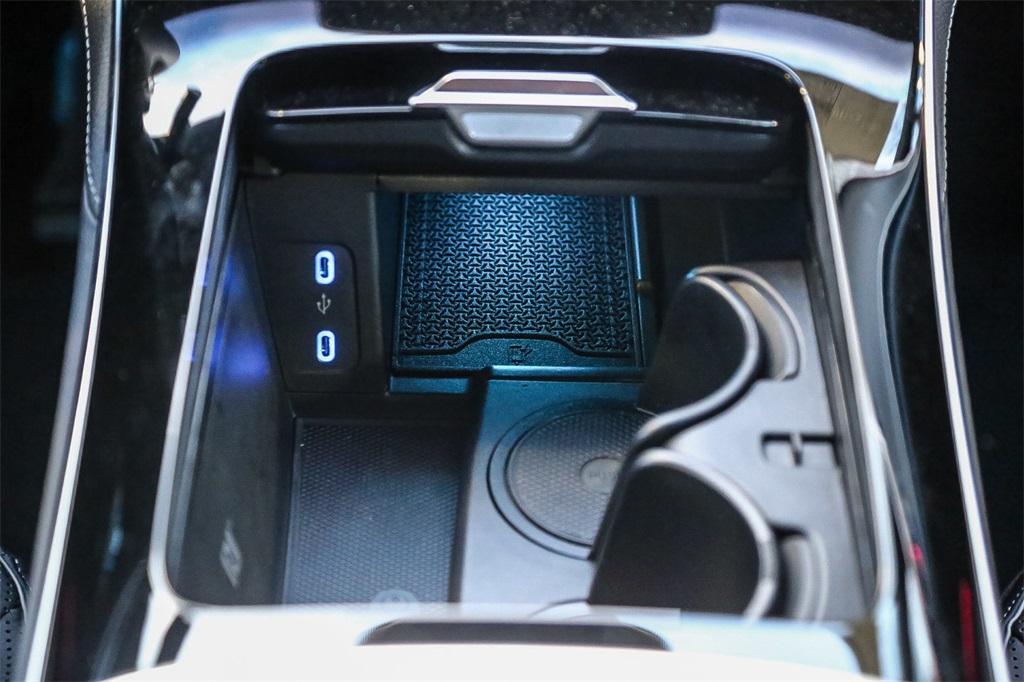new 2023 Mercedes-Benz EQS 450 car, priced at $121,755