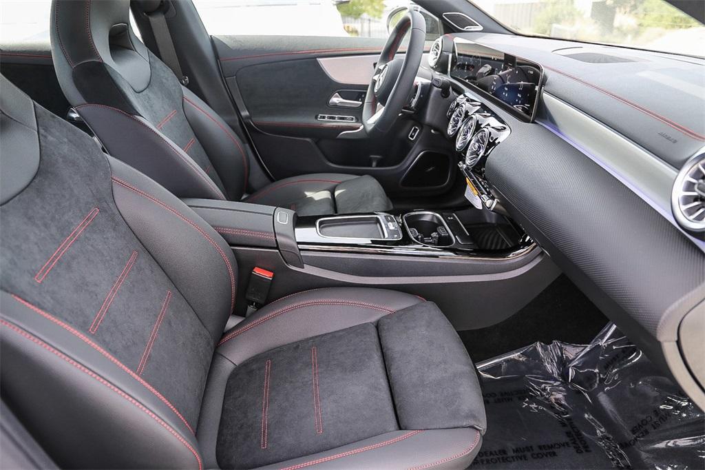 new 2025 Mercedes-Benz CLA 250 car, priced at $53,225