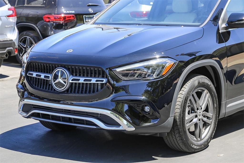 new 2025 Mercedes-Benz GLA 250 car, priced at $47,650