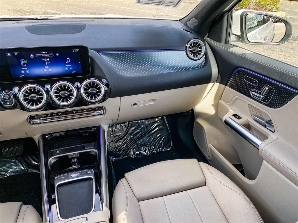 used 2024 Mercedes-Benz GLA 250 car, priced at $39,250