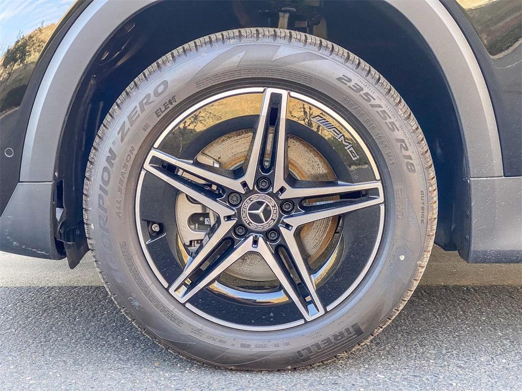 new 2024 Mercedes-Benz EQB 300 car, priced at $64,495