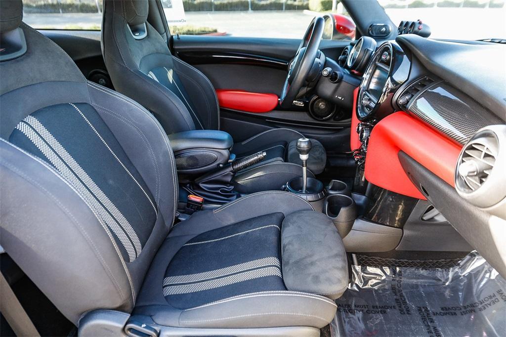 used 2017 MINI Hardtop car, priced at $19,990